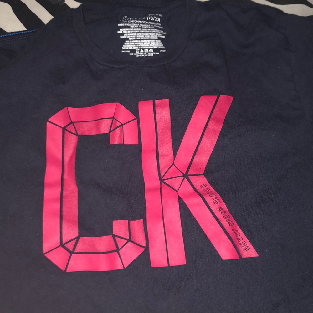 Calvin Klein T shirt